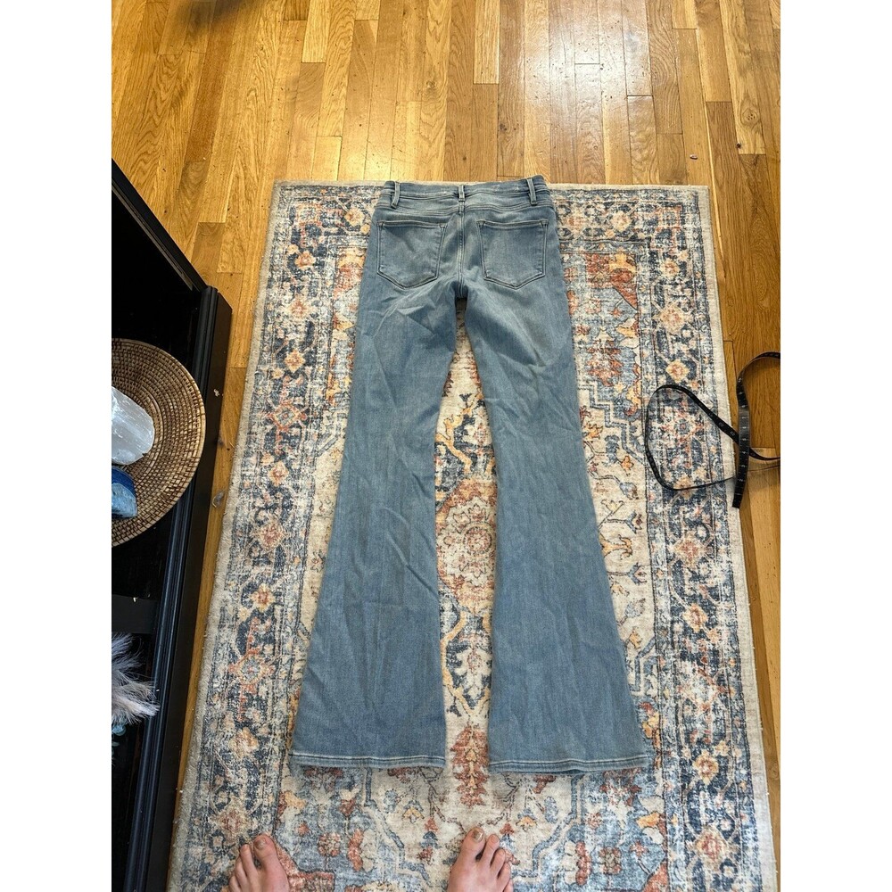 Frame Bootcut Jeans - Picture 6 of 7